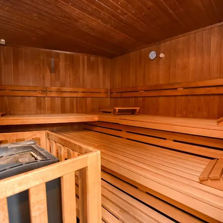 Hanseatic 812 Apartment